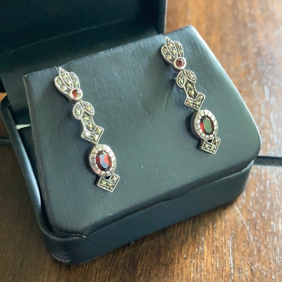 Vintage Sterling Silver Black/Dark Red Earrings - Picture 1 of 4